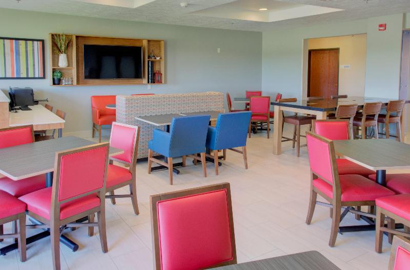 ホテル Holiday Inn Express & Suites Le Mars, An Ihg