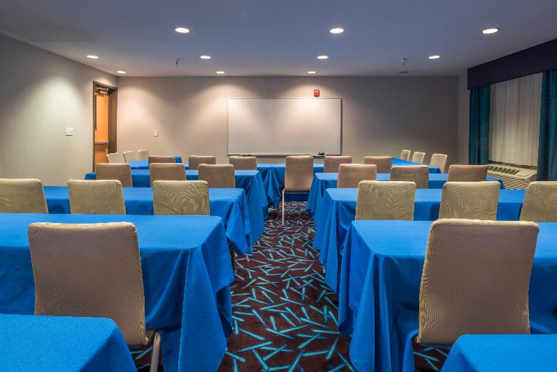 Holiday Inn Express Hotel & Suites Livermore, An Ihg