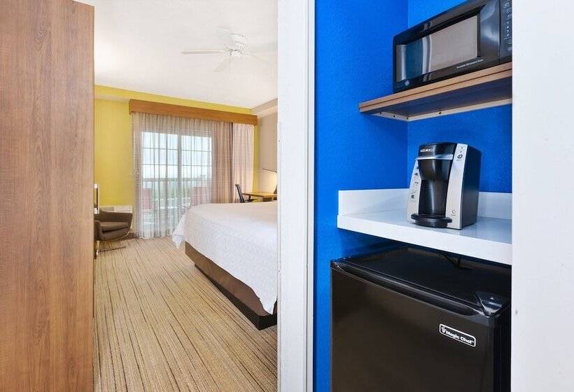 Holiday Inn Express Hotel & Suites Petoskey, An Ihg