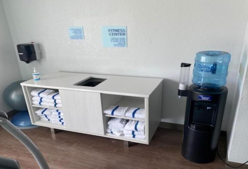 هتل Holiday Inn Express & Suites   Enterprise, An Ihg