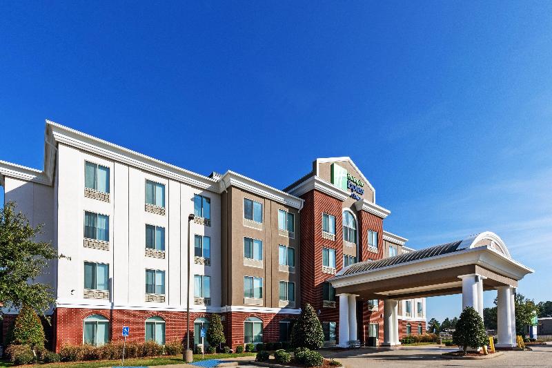 هتل Holiday Inn Express & Suites West By Ihg