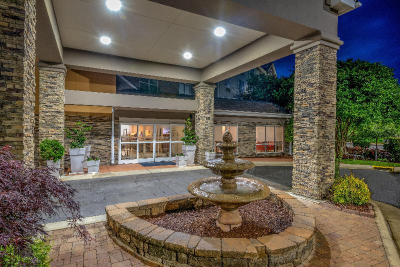 هتل Holiday Inn Express Chapel Hill, An Ihg