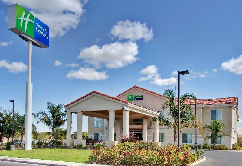 هتل Holiday Inn Express Delano By Ihg