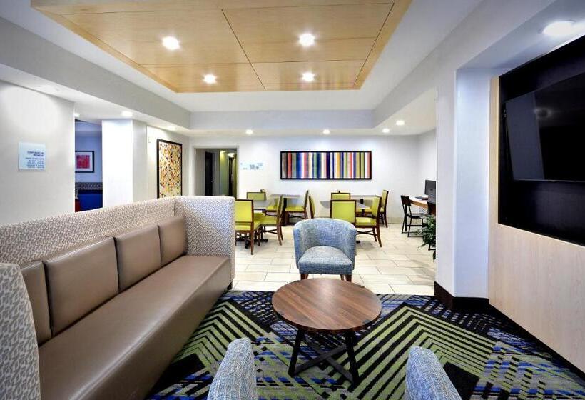 هتل Holiday Inn Express Durham, An Ihg