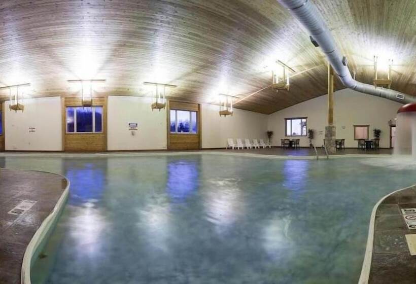 هتل Holiday Inn Express Munising Lakeview By Ihg