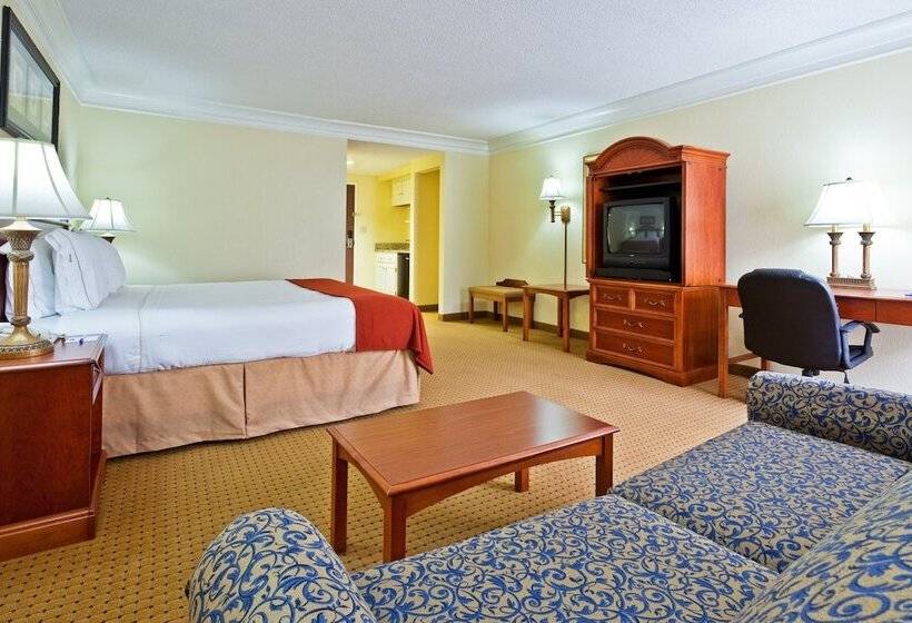 هتل Holiday Inn Express Ringgold By Ihg