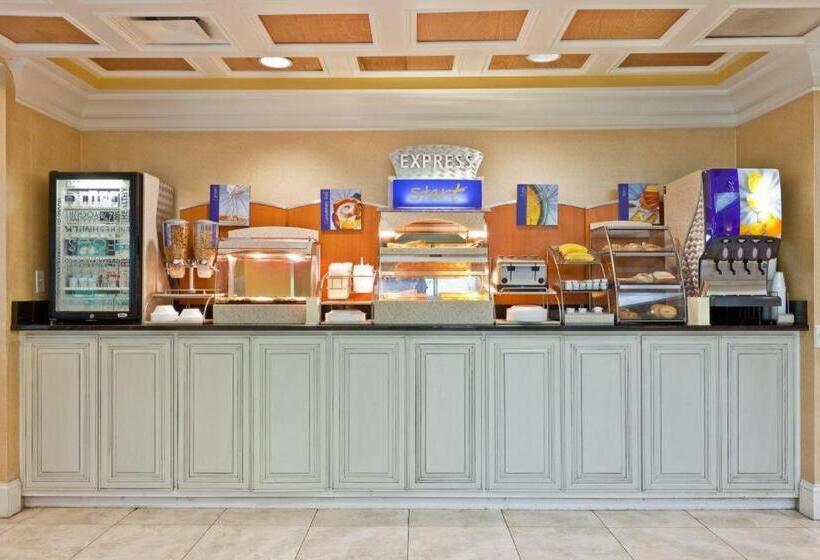 هتل Holiday Inn Express Ringgold By Ihg