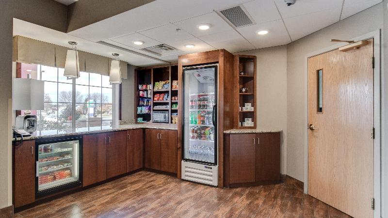 هتل Holiday Inn Express And Suites St. Cloud, An Ihg