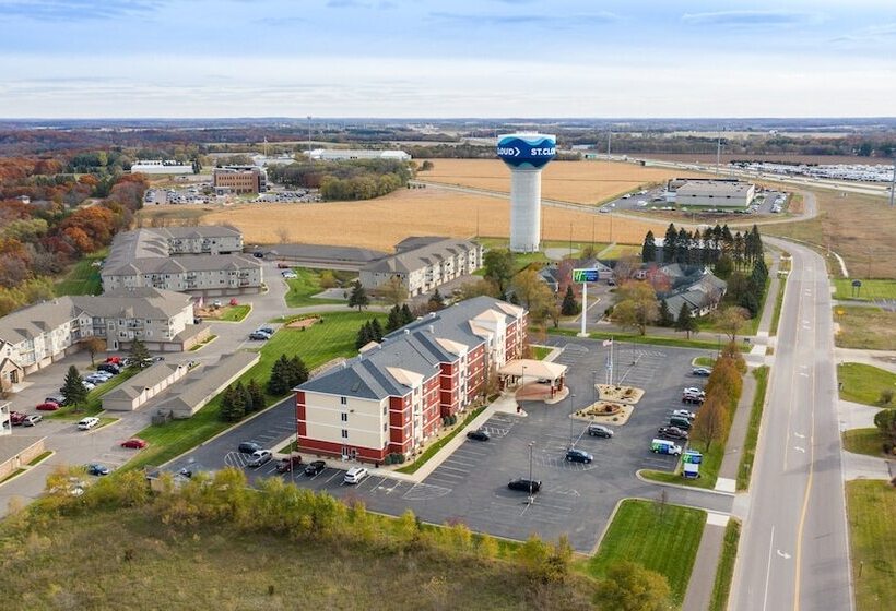 هتل Holiday Inn Express St. Cloud