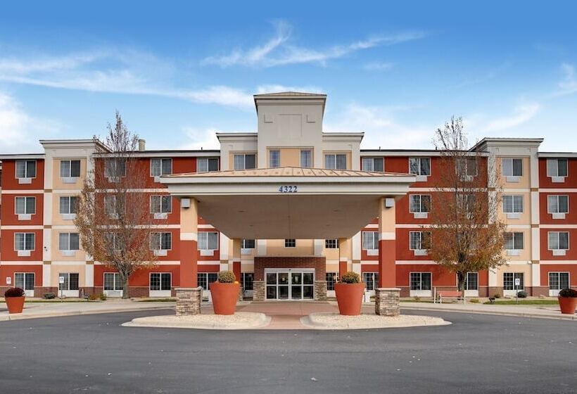 هتل Holiday Inn Express And Suites St. Cloud, An Ihg