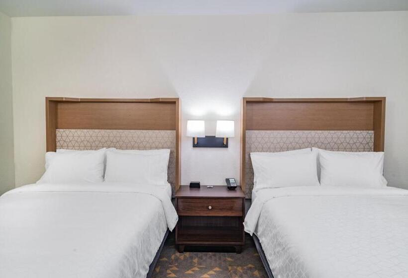 هتل Holiday Inn Southaven Central   Memphis, An Ihg