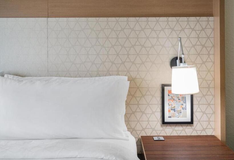 هتل Holiday Inn Southaven Central   Memphis, An Ihg