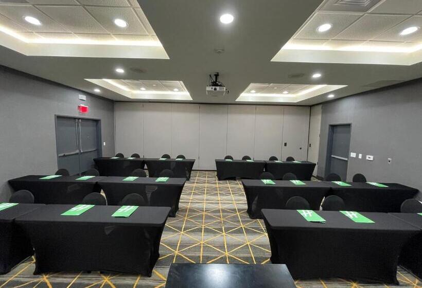 هتل Holiday Inn Southaven Central   Memphis, An Ihg