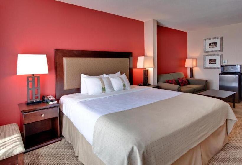 هتل Holiday Inn & Suites Bakersfield, An Ihg