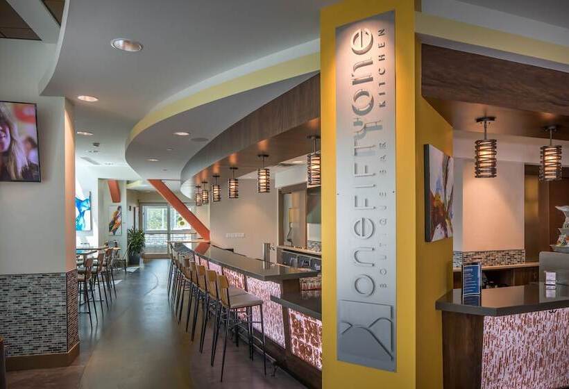 هتل Indigo Asheville Downtown, An Ihg