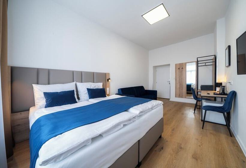 Fotos del hotel Leon:  11