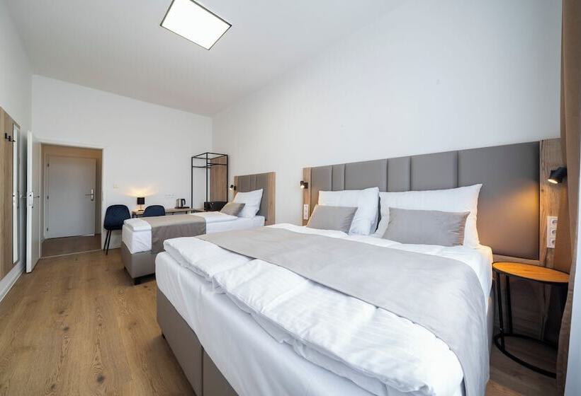 Fotos del hotel Leon:  2