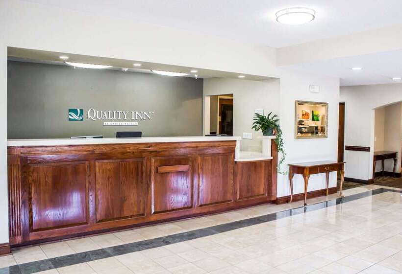 ホテル Quality Inn Fuquay Varina East
