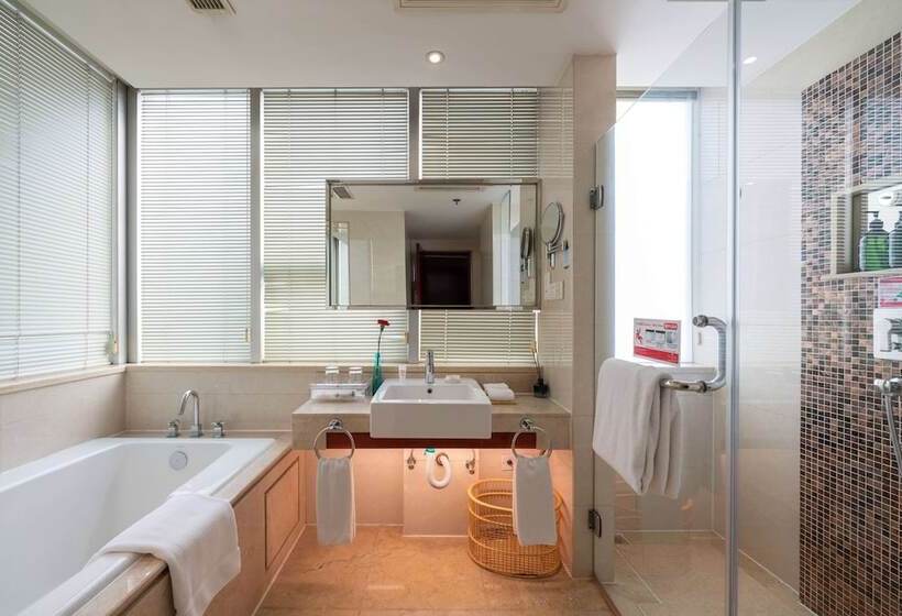 בית מלון כפרי Ramada Zibo