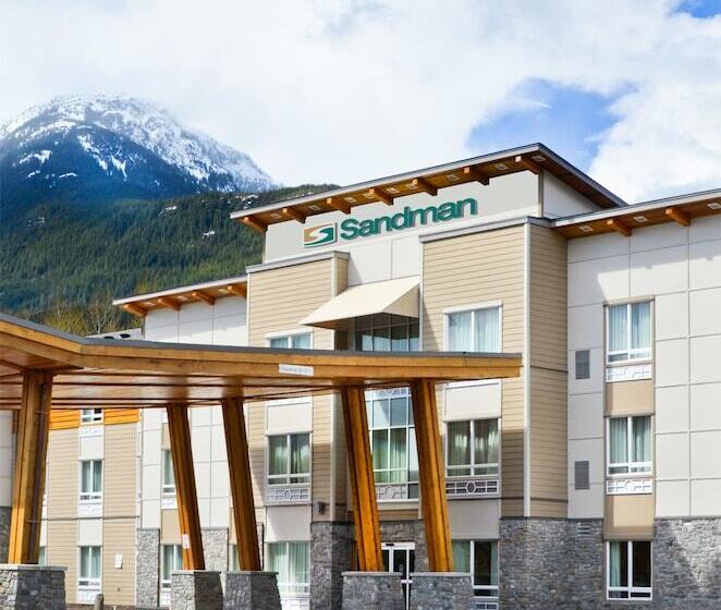 Hotel Sandman  And Suites Squamish