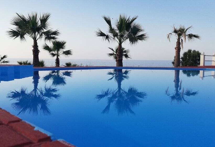هتل Stella Beach
