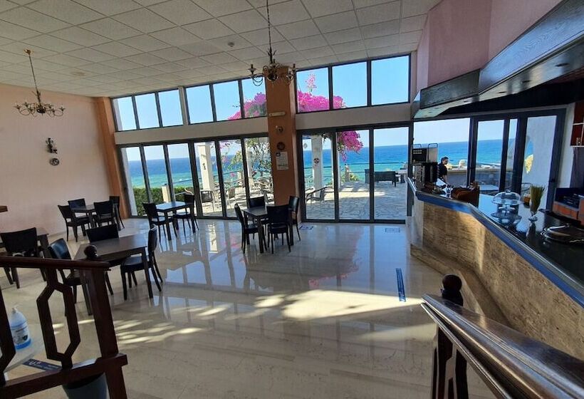 هتل Stella Beach
