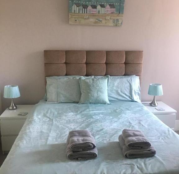 پانسیون The Prince Guest House