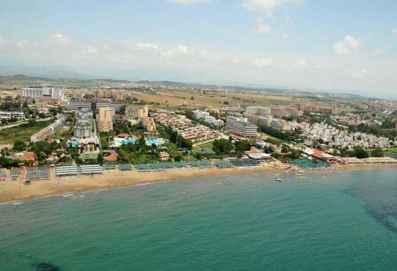 Serenis Hotel All Inclusive