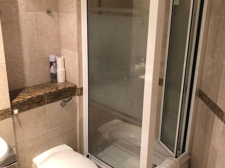 Fotos del hotel The New London Carlton Hotel & Service Apartments:  16