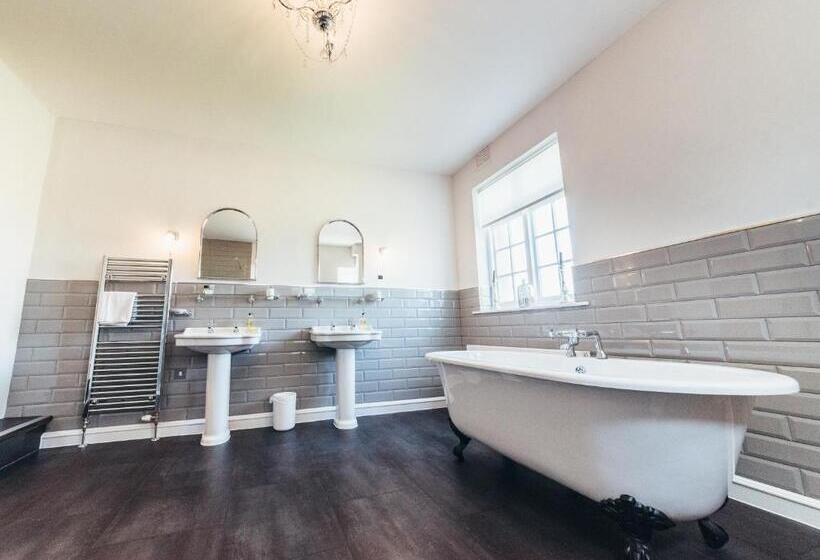 Birchover Bridgford Hall