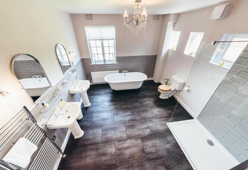 Birchover Bridgford Hall