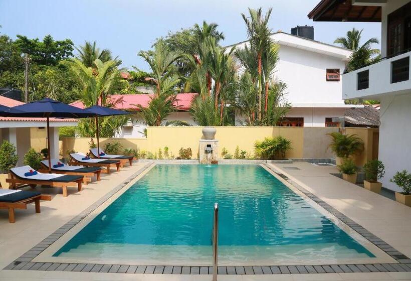 هاستل Sky And Sand Guesthouse