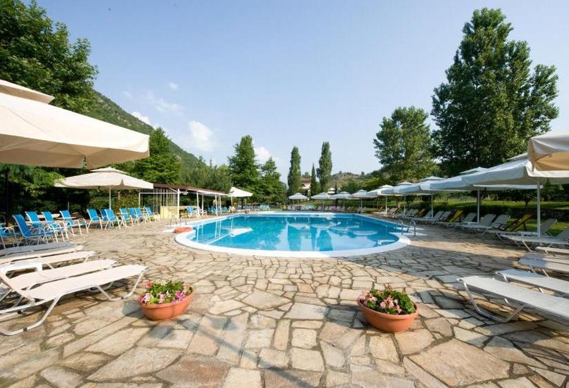 Hotel Agriani