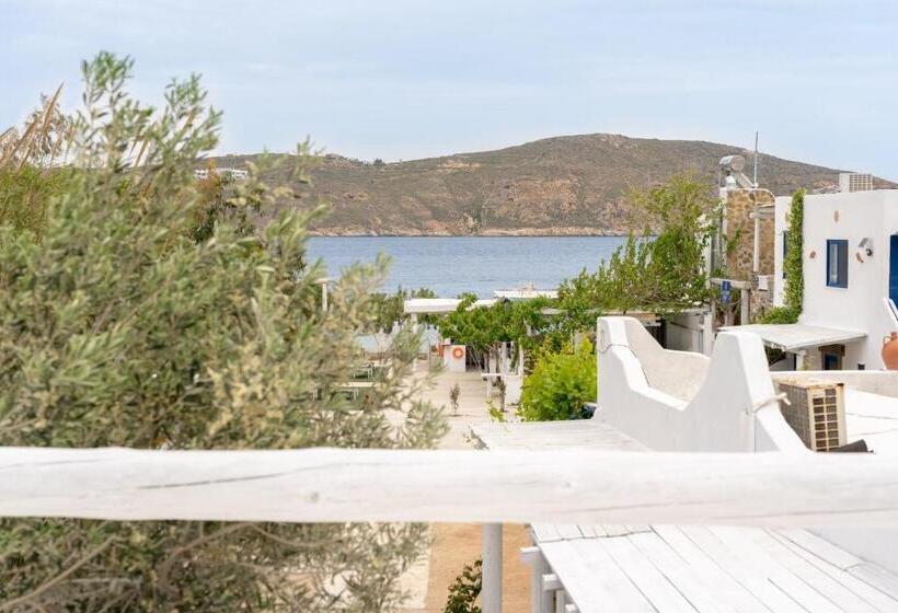 فندق Alexandros By The Beach   Serifos