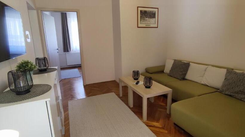 هتل Budapest Csaszar