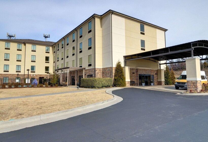 Hotel Comfort Inn & Suites Fort Smith I540