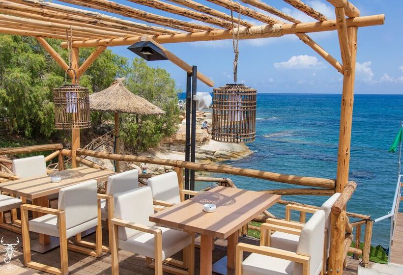 Elmi Beach Hotel & Suites