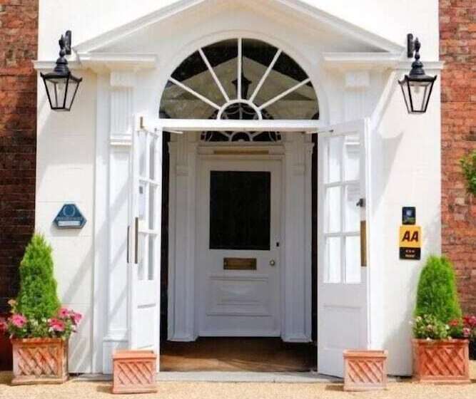 ホテル Hadley Park House