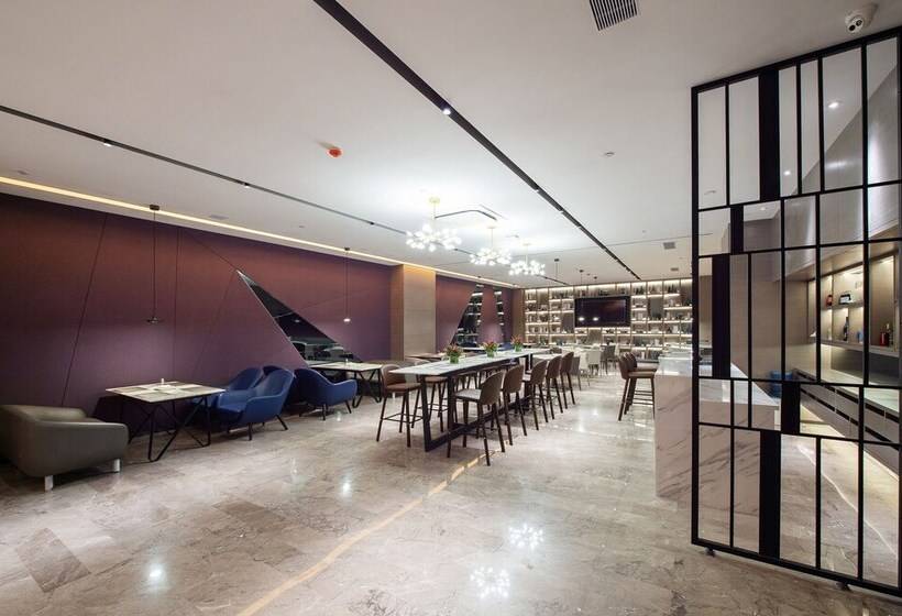 هتل Mercure Harbin Central Street Sophia Church
