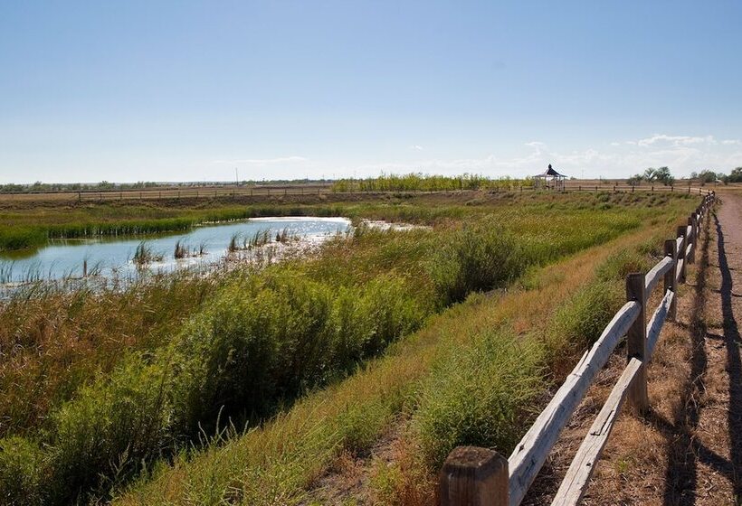 Holiday Inn Express Hotel & Suites Limon I 70/exit 359, An Ihg