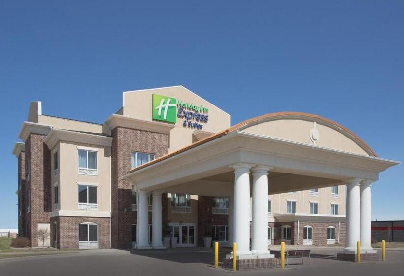 Hotel Holiday Inn Express  & Suites Minot South