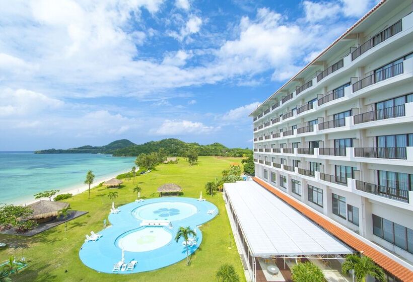 هتل Ishigaki Seaside