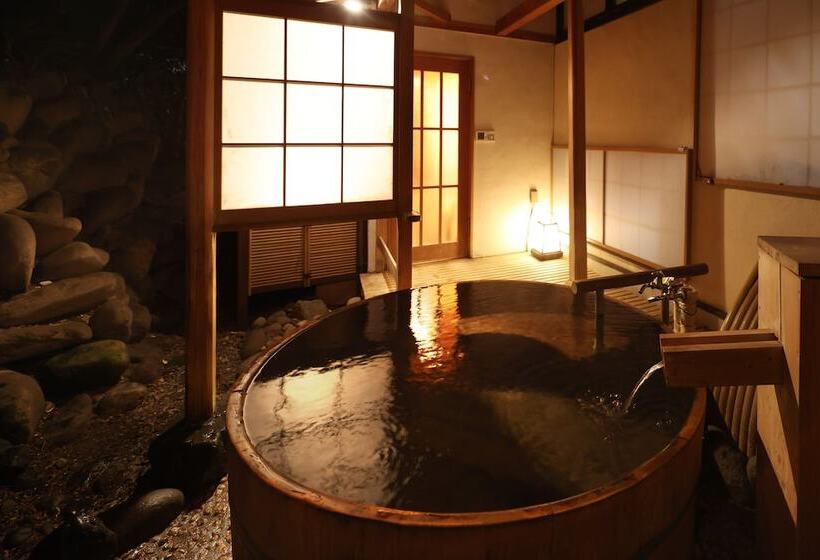 هتل Kinugawaonsen Hananoyado Matsuya