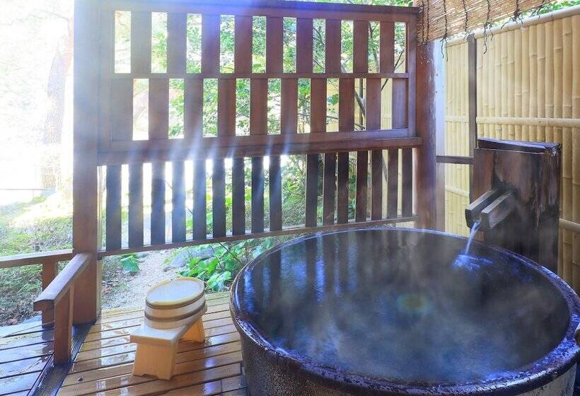 هتل Kinugawaonsen Hananoyado Matsuya
