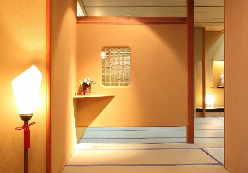 هتل Kinugawaonsen Hananoyado Matsuya