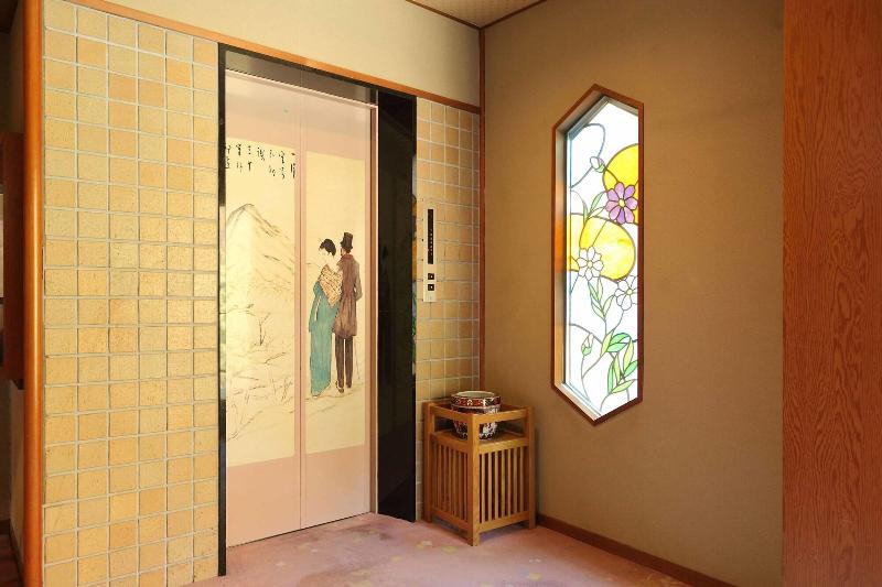 هتل Kinugawaonsen Hananoyado Matsuya