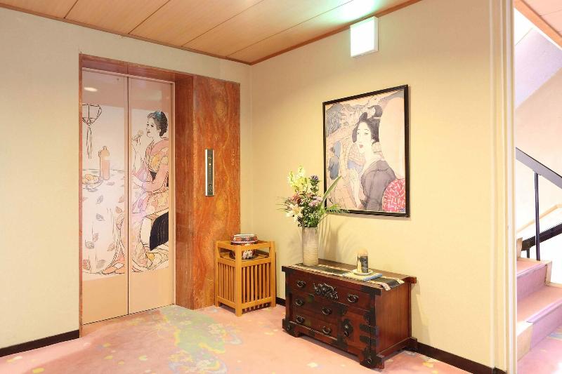 هتل Kinugawaonsen Hananoyado Matsuya
