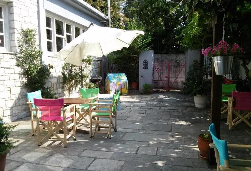 בית מלון כפרי Odos Kentavron