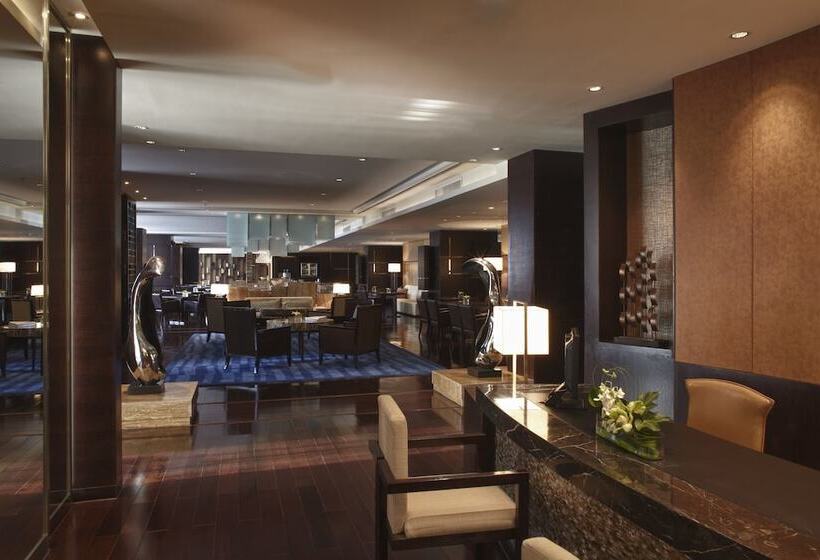 هتل Renaissance Tianjin Lakeview