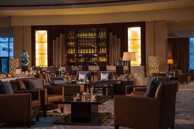 هتل Renaissance Tianjin Lakeview